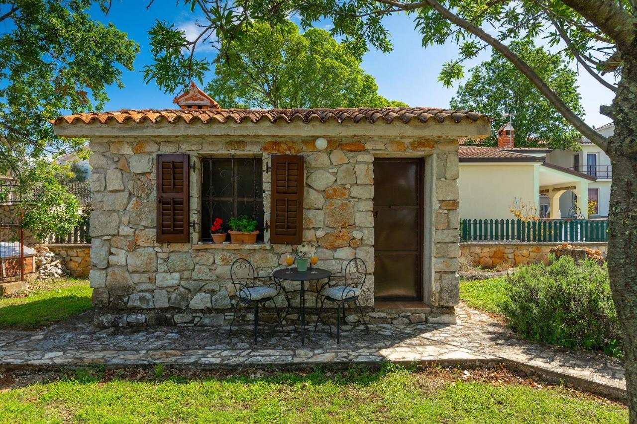Apartmani Martina Poreč Dış mekan fotoğraf