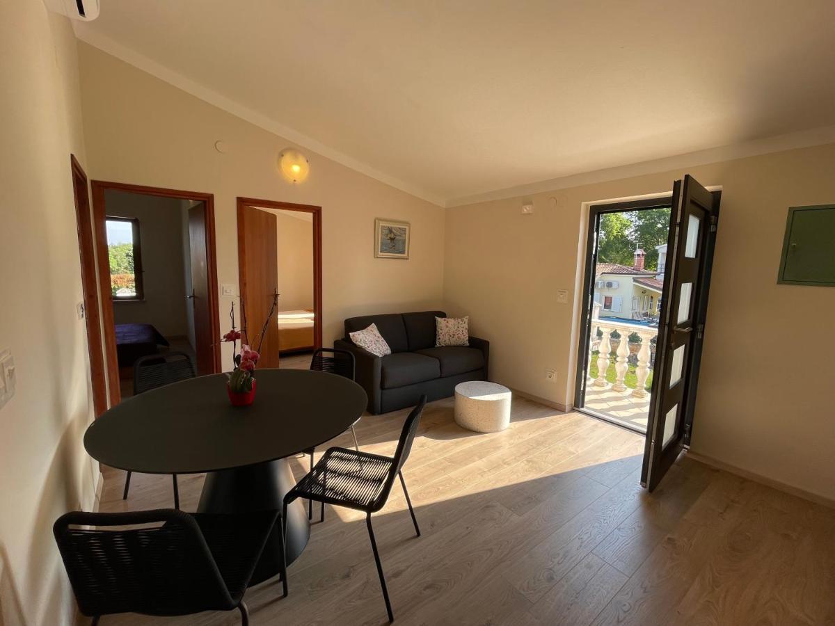 Apartmani Martina Poreč Dış mekan fotoğraf