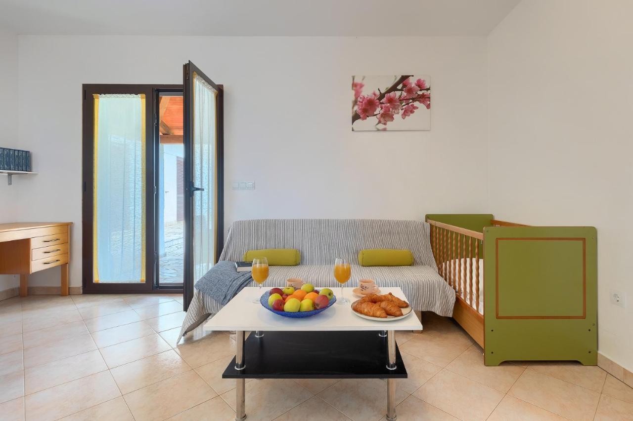 Apartmani Martina Poreč Dış mekan fotoğraf