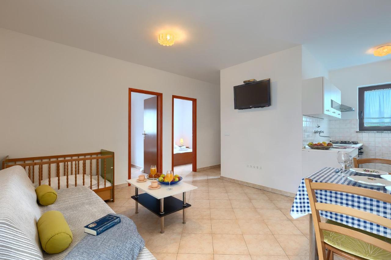 Apartmani Martina Poreč Dış mekan fotoğraf