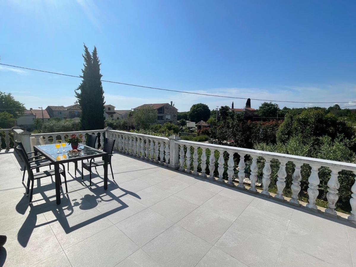 Apartmani Martina Poreč Dış mekan fotoğraf