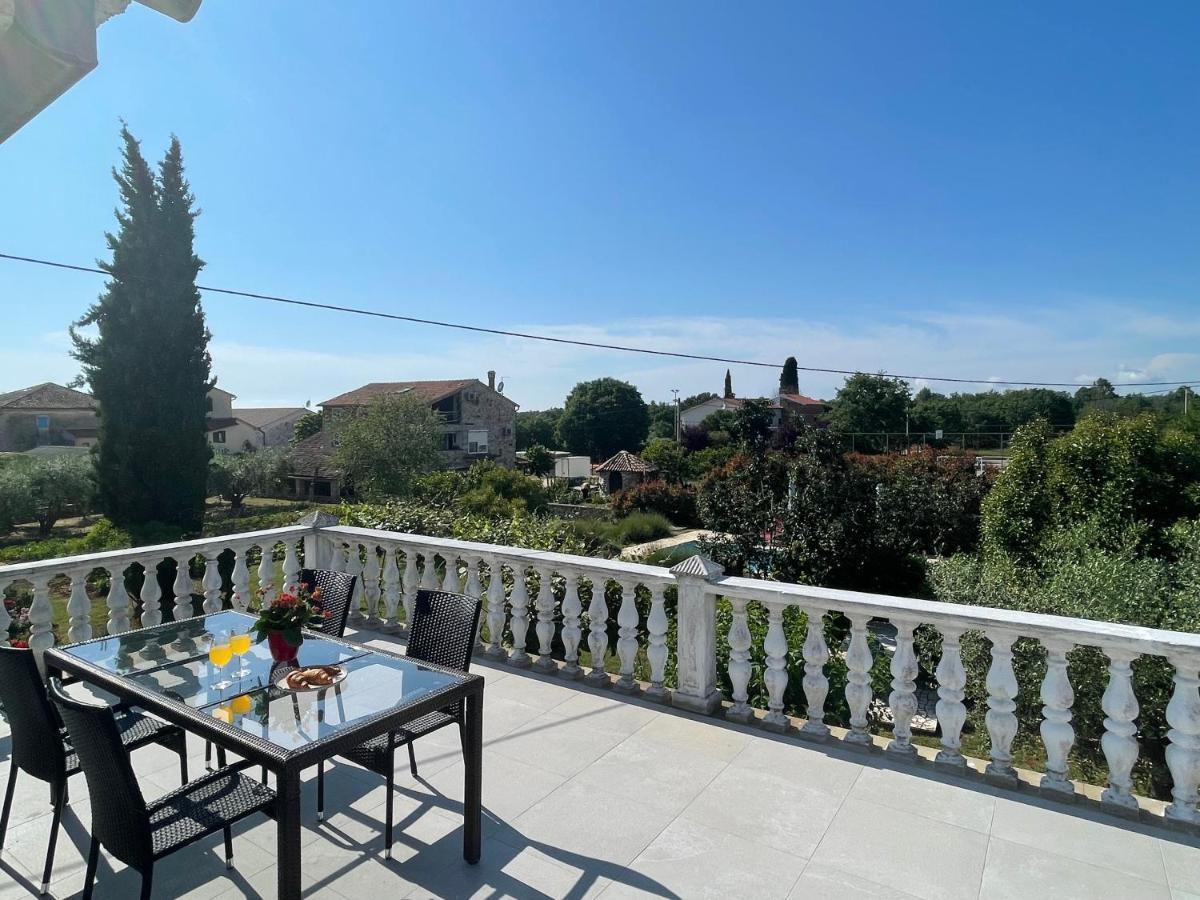 Apartmani Martina Poreč Dış mekan fotoğraf